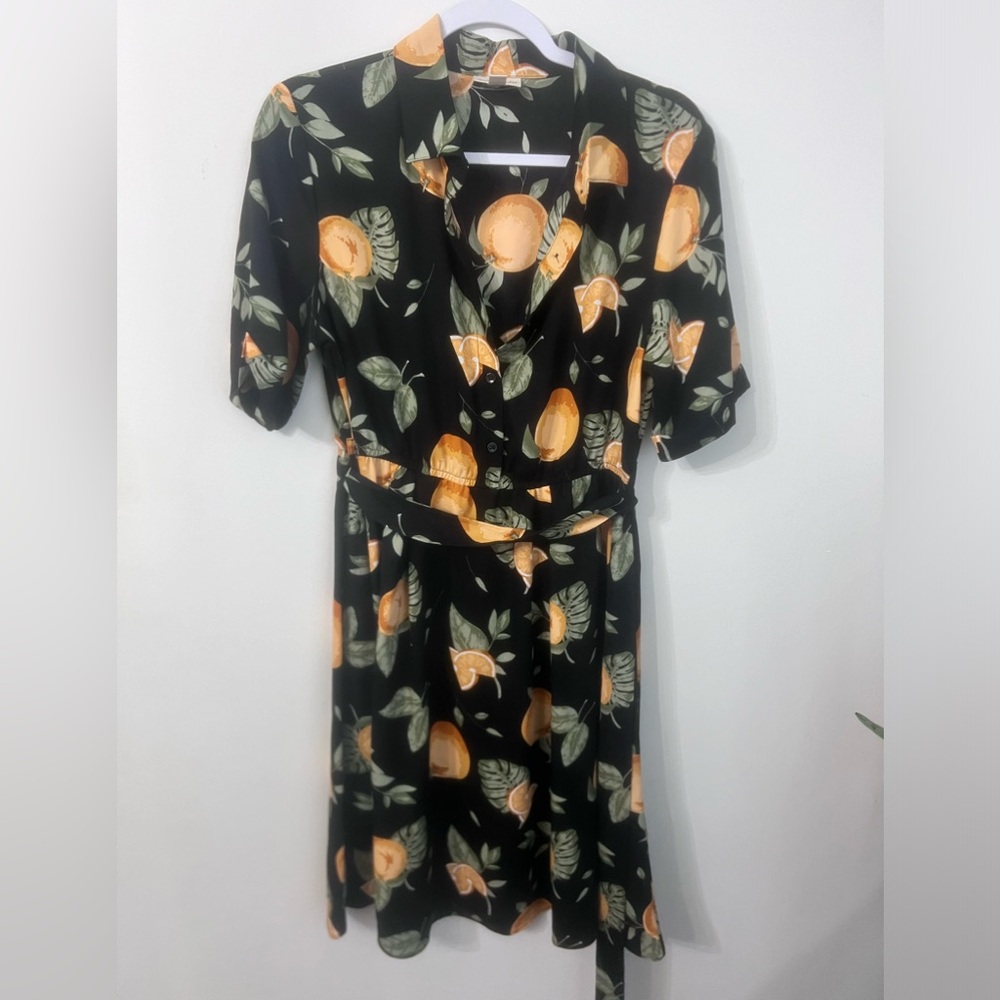 Women’s Shirtwaist Oranges Dress
